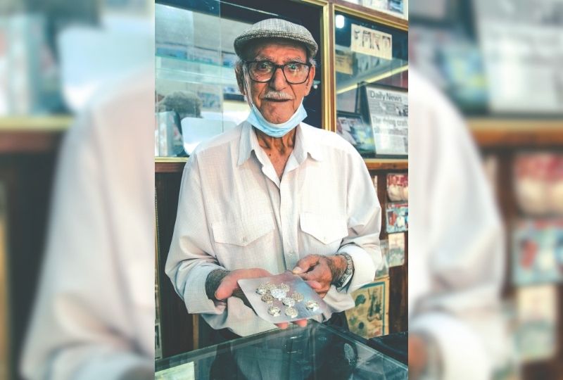 Bahrain&rsquo;s iconic silversmith Abdulrazaq Al Roomi dies
